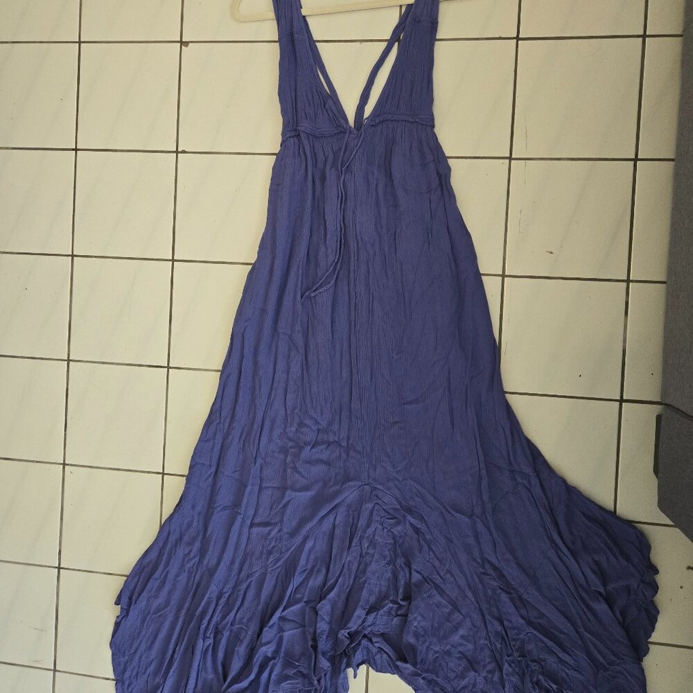 Free People Boho Maxi Dress – Flowy, Whimsical & Lightweight (Size L)